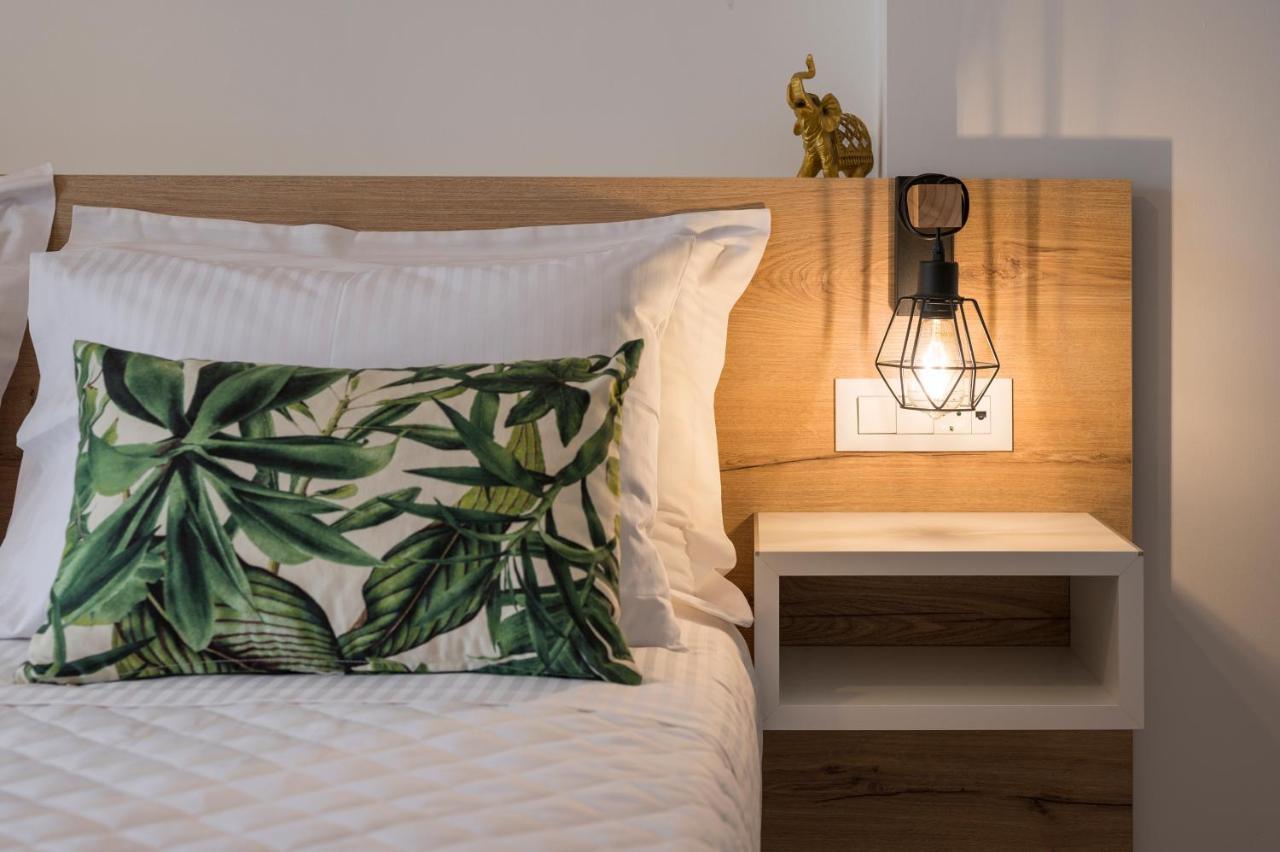 Indigo Blue Seaside Deluxe Apartments Kissamos Luaran gambar