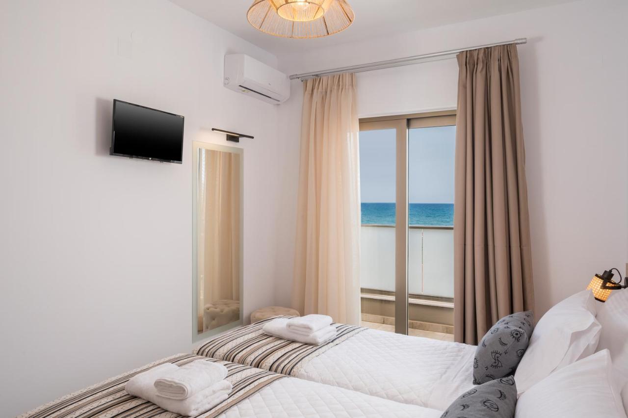 Indigo Blue Seaside Deluxe Apartments Kissamos Luaran gambar