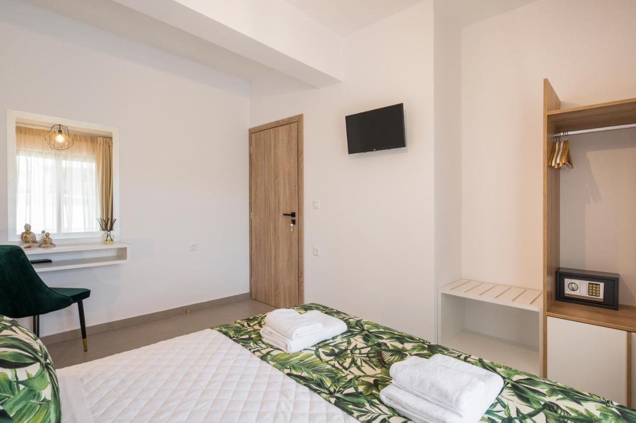 Indigo Blue Seaside Deluxe Apartments Kissamos Luaran gambar
