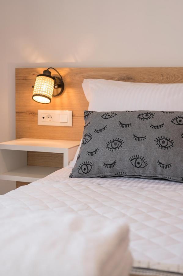 Indigo Blue Seaside Deluxe Apartments Kissamos Luaran gambar