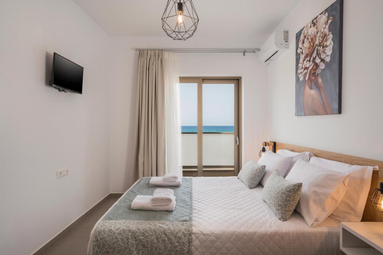 Indigo Blue Seaside Deluxe Apartments Kissamos Luaran gambar